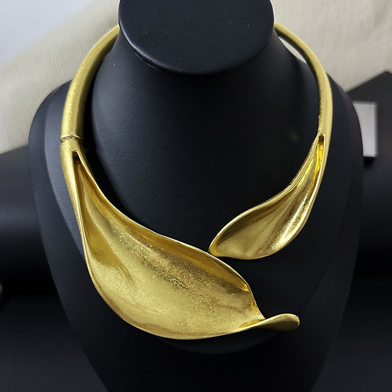 Gold Leaf Flower Collar Bracelet