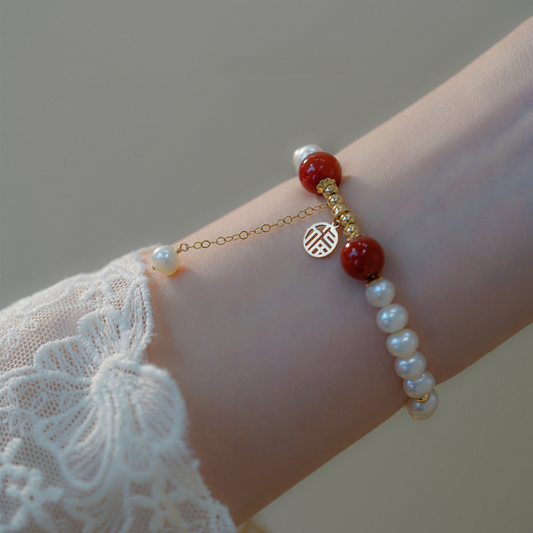 'Lucky Girl' · Pearl Crystal Bracelet
