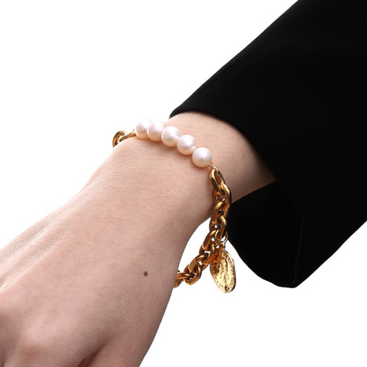 Fashion Statement Pearl Bracelet
