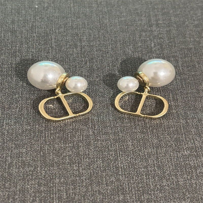 Set de collar, pulsera y pendientes de perlas de agua dulce naturales
