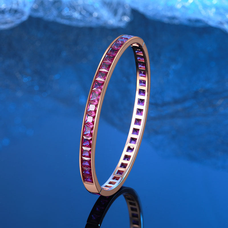 Borderless inlaid natural diamond bracelet