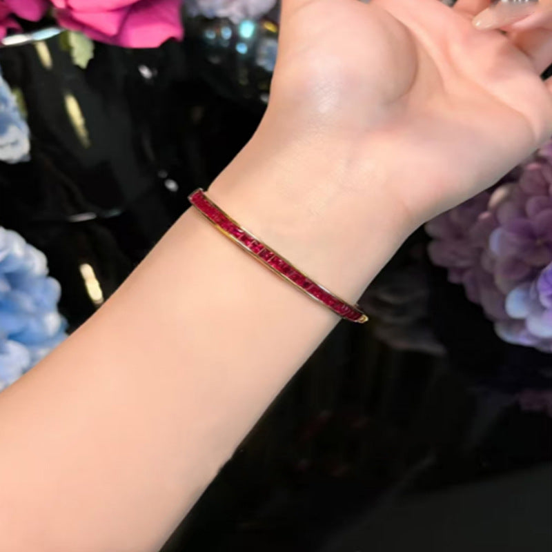 Borderless inlaid natural diamond bracelet