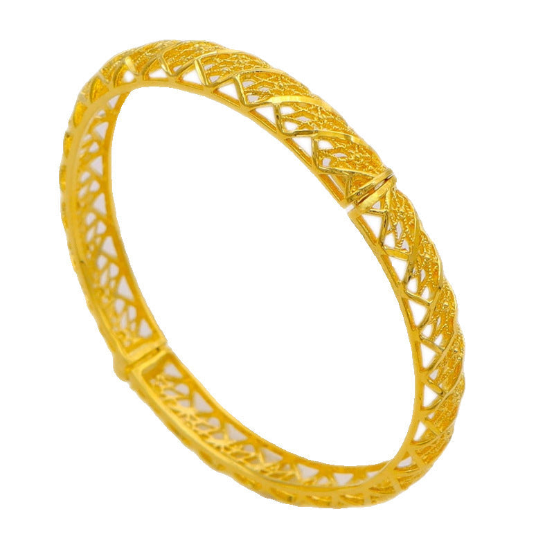 Clip-on hollow bracelet