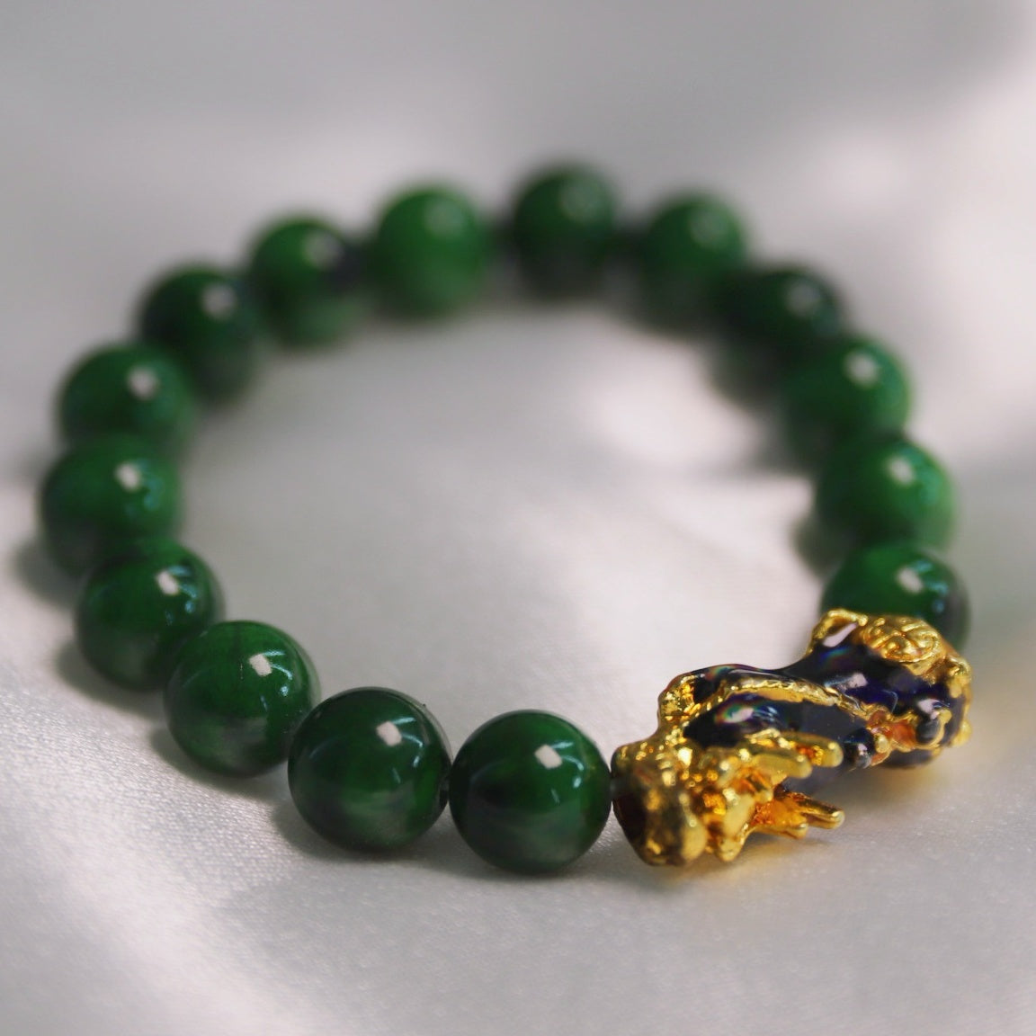 Green Jade Gold Pixiu Bracelet