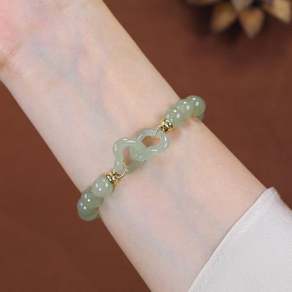 Accompany • Emerald Jade stone bracelet