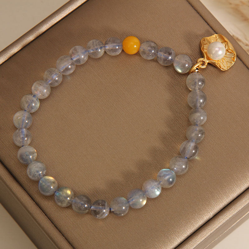 Lucky Shell • Natural Moonstone Bracelet