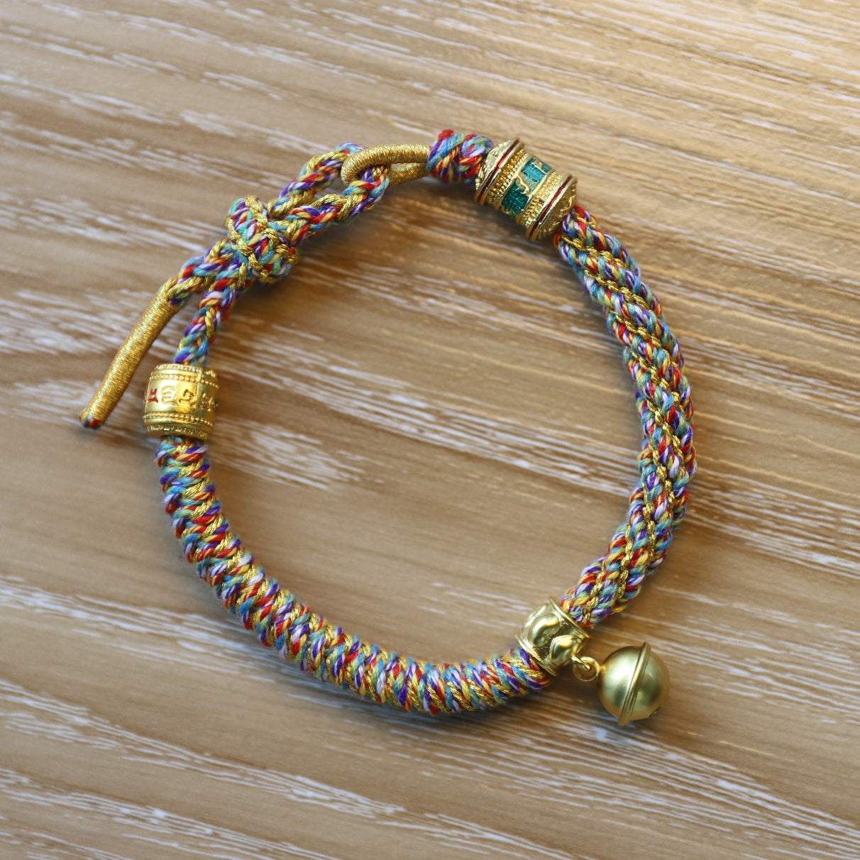 Tibetan Om Mani Padme Hum Carved Amulet Bracelet