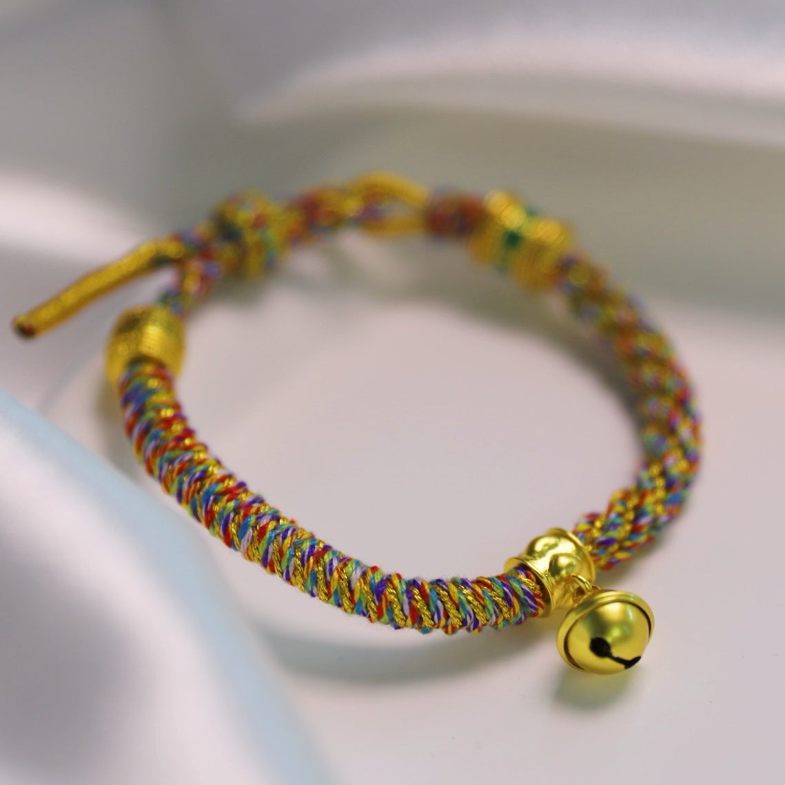 Tibetan Om Mani Padme Hum Carved Amulet Bracelet