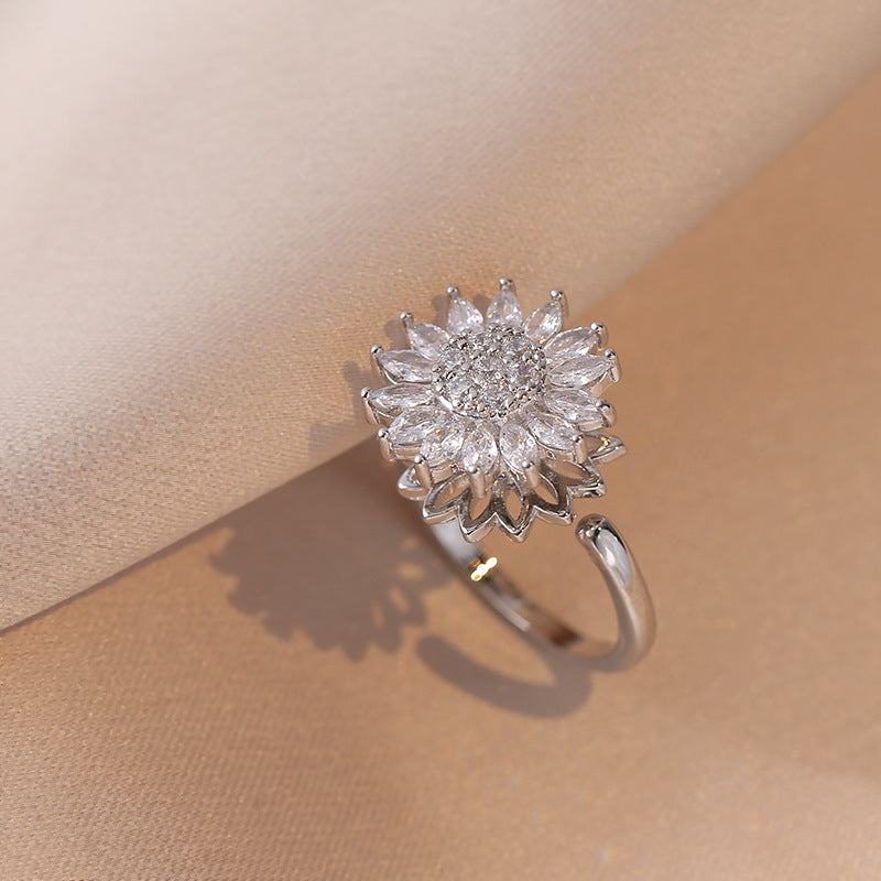 Collar, anillo, pendientes y pulsera de girasol de diamantes