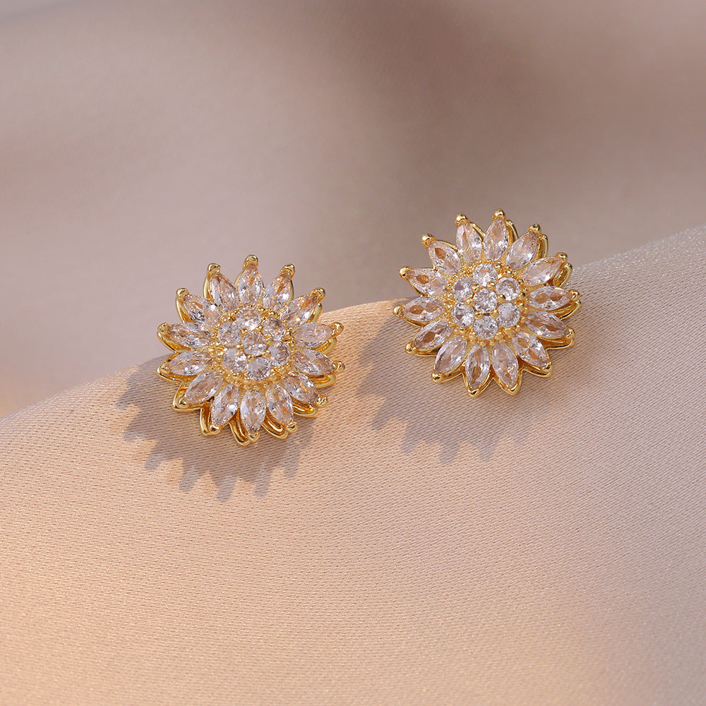 Collar, anillo, pendientes y pulsera de girasol de diamantes