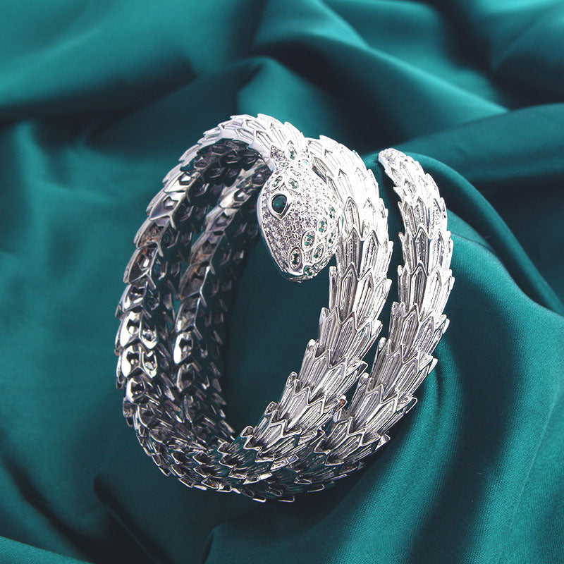 Pulsera de serpiente de doble círculo