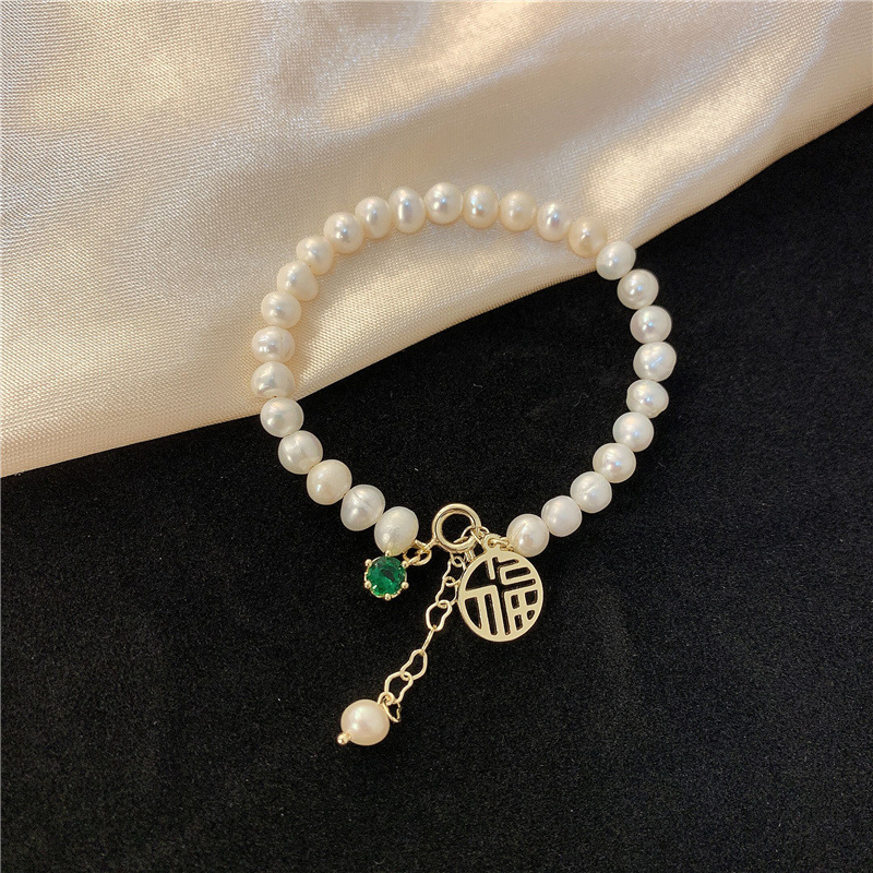 'Lucky Girl'  · Pearl Crystal Bracelet