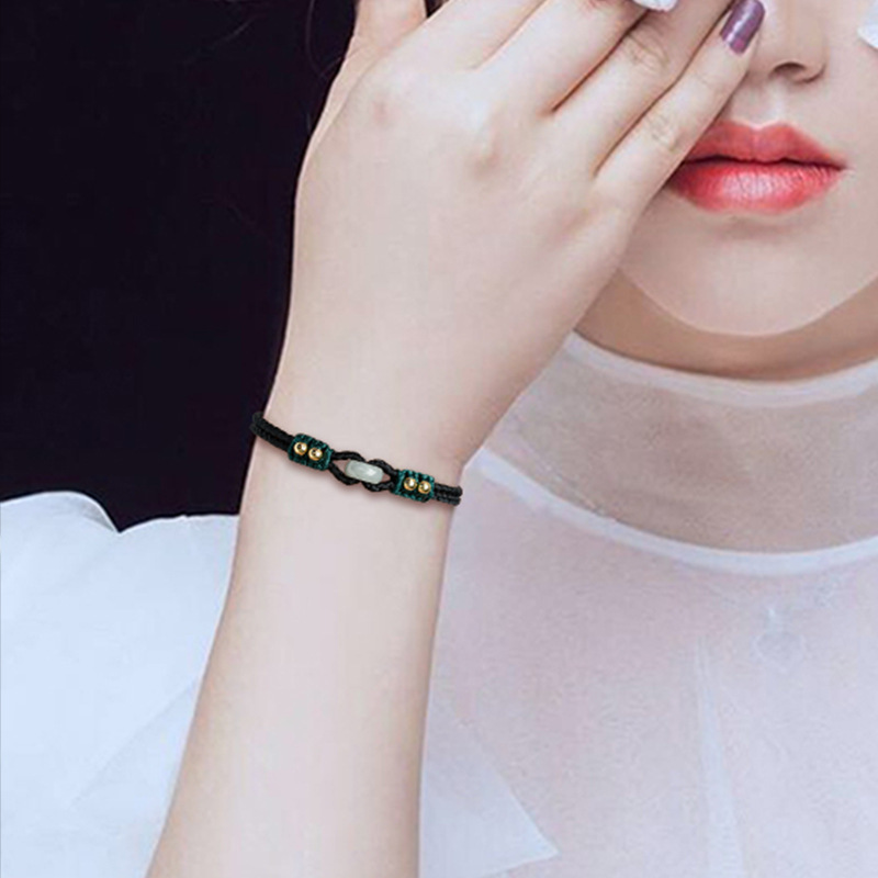 Pulsera de jade tejida con hebilla de la suerte