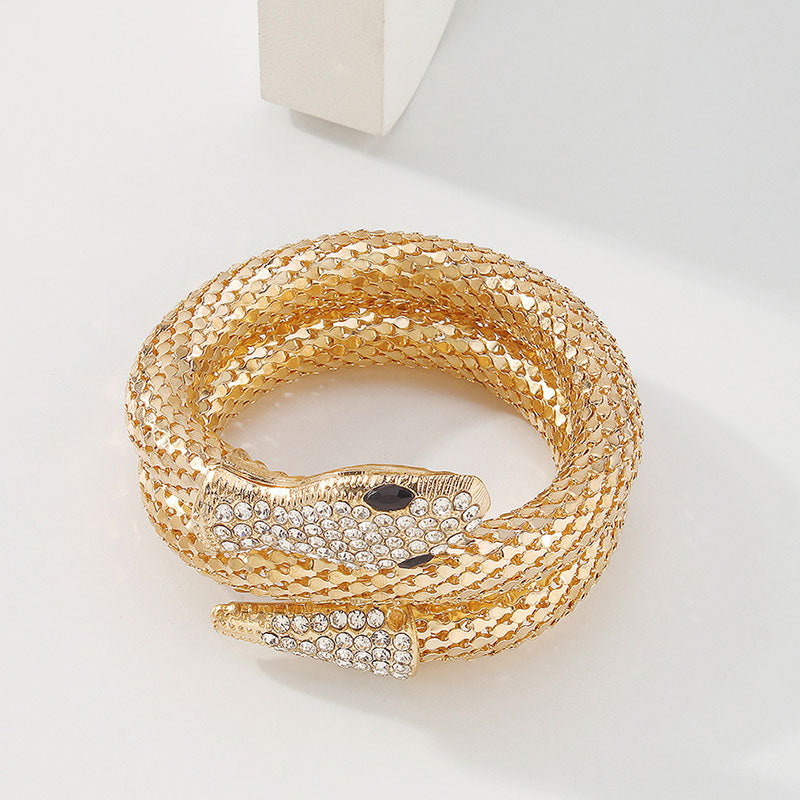 Collar o pulsera de serpiente exagerada