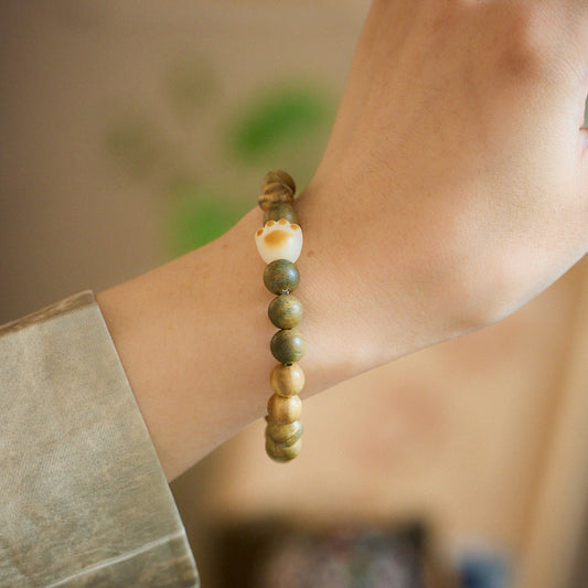 Cute Cat Claw Green Sandalwood Bracelet