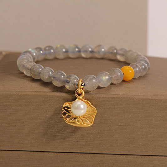 Lucky Shell • Natural Moonstone Bracelet